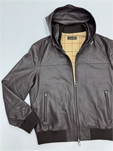 {{productViewItem.photos[photoViewList.activeNavIndex].Alt || productViewItem.photos[photoViewList.activeNavIndex].Description || 'Куртка LP'}}