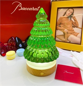 {{productViewItem.photos[photoViewList.activeNavIndex].Alt || productViewItem.photos[photoViewList.activeNavIndex].Description || 'Елка Baccarat 12 см'}}