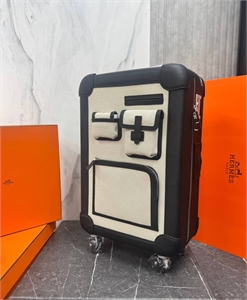 {{productViewItem.photos[photoViewList.activeNavIndex].Alt || productViewItem.photos[photoViewList.activeNavIndex].Description || 'Чемодан HERMES Ручная кладь'}}