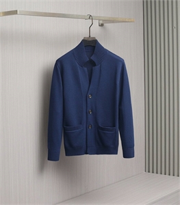 {{productViewItem.photos[photoViewList.activeNavIndex].Alt || productViewItem.photos[photoViewList.activeNavIndex].Description || 'Кардиган  BC'}}