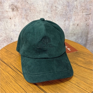 {{productViewItem.photos[photoViewList.activeNavIndex].Alt || productViewItem.photos[photoViewList.activeNavIndex].Description || 'Кепка LP'}}