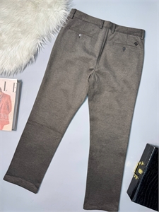 {{productViewItem.photos[photoViewList.activeNavIndex].Alt || productViewItem.photos[photoViewList.activeNavIndex].Description || 'Штаны HERMES'}}