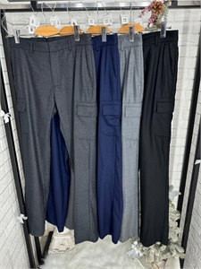 {{productViewItem.photos[photoViewList.activeNavIndex].Alt || productViewItem.photos[photoViewList.activeNavIndex].Description || 'Брюки BC'}}