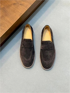 {{productViewItem.photos[photoViewList.activeNavIndex].Alt || productViewItem.photos[photoViewList.activeNavIndex].Description || 'Туфли BC'}}