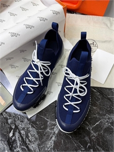 {{productViewItem.photos[photoViewList.activeNavIndex].Alt || productViewItem.photos[photoViewList.activeNavIndex].Description || 'Кроссовки HERMES'}}