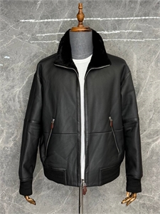 {{productViewItem.photos[photoViewList.activeNavIndex].Alt || productViewItem.photos[photoViewList.activeNavIndex].Description || 'Дублёнка LP'}}