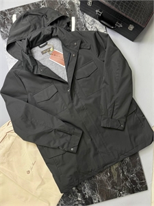 {{productViewItem.photos[photoViewList.activeNavIndex].Alt || productViewItem.photos[photoViewList.activeNavIndex].Description || 'Куртка LP'}}