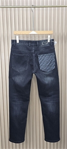 {{productViewItem.photos[photoViewList.activeNavIndex].Alt || productViewItem.photos[photoViewList.activeNavIndex].Description || 'Джинсы DIOR'}}