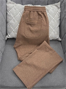 {{productViewItem.photos[photoViewList.activeNavIndex].Alt || productViewItem.photos[photoViewList.activeNavIndex].Description || 'Брюки SR'}}