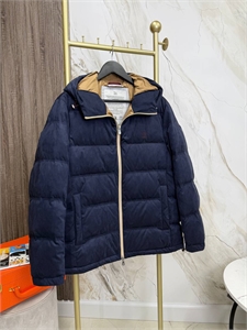 {{productViewItem.photos[photoViewList.activeNavIndex].Alt || productViewItem.photos[photoViewList.activeNavIndex].Description || 'Куртка BC'}}