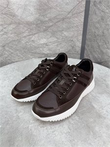 {{productViewItem.photos[photoViewList.activeNavIndex].Alt || productViewItem.photos[photoViewList.activeNavIndex].Description || 'Кроссовки SR'}}