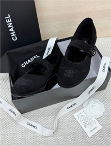 {{productViewItem.photos[photoViewList.activeNavIndex].Alt || productViewItem.photos[photoViewList.activeNavIndex].Description || 'Балетки CHANEL'}}