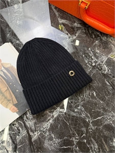 {{productViewItem.photos[photoViewList.activeNavIndex].Alt || productViewItem.photos[photoViewList.activeNavIndex].Description || 'Шапка LP'}}