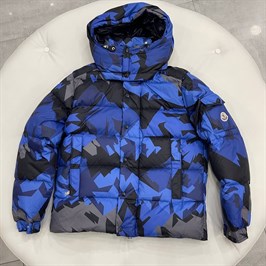 куртка  Moncler 42865