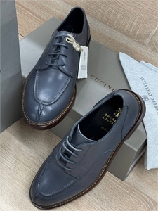 {{productViewItem.photos[photoViewList.activeNavIndex].Alt || productViewItem.photos[photoViewList.activeNavIndex].Description || 'Туфли BC'}}