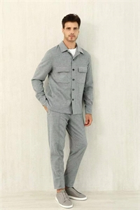 {{productViewItem.photos[photoViewList.activeNavIndex].Alt || productViewItem.photos[photoViewList.activeNavIndex].Description || 'Прогулочный костюм ZEGNA'}}