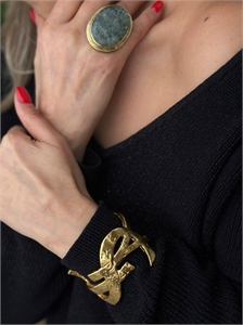 {{productViewItem.photos[photoViewList.activeNavIndex].Alt || productViewItem.photos[photoViewList.activeNavIndex].Description || 'Браслет YSL'}}