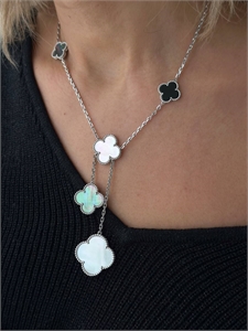 {{productViewItem.photos[photoViewList.activeNavIndex].Alt || productViewItem.photos[photoViewList.activeNavIndex].Description || 'Колье Van Cleef'}}