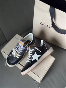 {{productViewItem.photos[photoViewList.activeNavIndex].Alt || productViewItem.photos[photoViewList.activeNavIndex].Description || 'Кеды GOLDEN GOOSE'}}