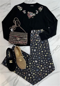 Джинсы CHANEL 170454