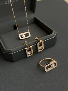 {{productViewItem.photos[photoViewList.activeNavIndex].Alt || productViewItem.photos[photoViewList.activeNavIndex].Description || 'Кулон MESSIKA'}}