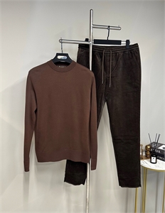 {{productViewItem.photos[photoViewList.activeNavIndex].Alt || productViewItem.photos[photoViewList.activeNavIndex].Description || 'Брюки LP'}}