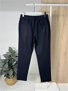 {{productViewItem.photos[photoViewList.activeNavIndex].Alt || productViewItem.photos[photoViewList.activeNavIndex].Description || 'Брюки BC'}}