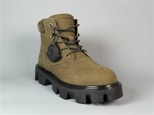 {{productViewItem.photos[photoViewList.activeNavIndex].Alt || productViewItem.photos[photoViewList.activeNavIndex].Description || 'Ботинки MONCLER'}}