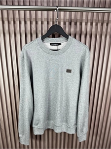 {{productViewItem.photos[photoViewList.activeNavIndex].Alt || productViewItem.photos[photoViewList.activeNavIndex].Description || 'Толстовка DG'}}