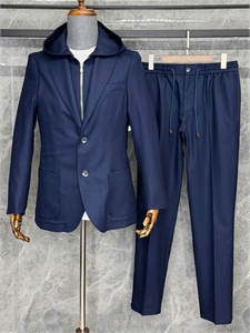 {{productViewItem.photos[photoViewList.activeNavIndex].Alt || productViewItem.photos[photoViewList.activeNavIndex].Description || 'Костюм BC'}}