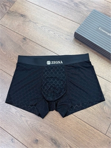 {{productViewItem.photos[photoViewList.activeNavIndex].Alt || productViewItem.photos[photoViewList.activeNavIndex].Description || 'Нижнее бельё ZEGNA (боксёры)'}}