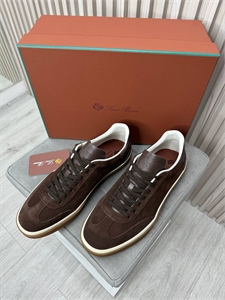 {{productViewItem.photos[photoViewList.activeNavIndex].Alt || productViewItem.photos[photoViewList.activeNavIndex].Description || 'Замшевые кеды LP'}}