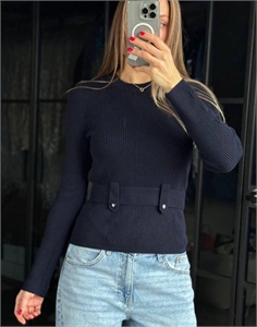 {{productViewItem.photos[photoViewList.activeNavIndex].Alt || productViewItem.photos[photoViewList.activeNavIndex].Description || 'Кофта CHANEL'}}