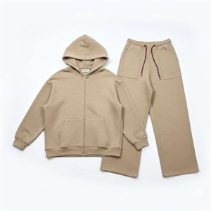 {{productViewItem.photos[photoViewList.activeNavIndex].Alt || productViewItem.photos[photoViewList.activeNavIndex].Description || 'Костюм MIU MIU'}}