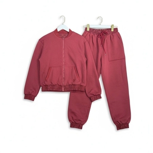 {{productViewItem.photos[photoViewList.activeNavIndex].Alt || productViewItem.photos[photoViewList.activeNavIndex].Description || 'Костюм LV'}}