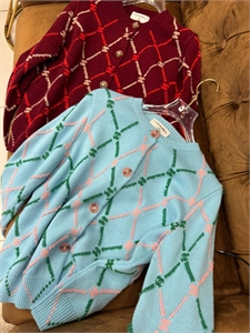 {{productViewItem.photos[photoViewList.activeNavIndex].Alt || productViewItem.photos[photoViewList.activeNavIndex].Description || 'Кардиган CHANEL'}}