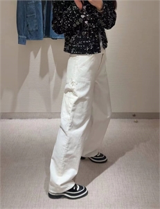 Джинсы CHANEL 171937