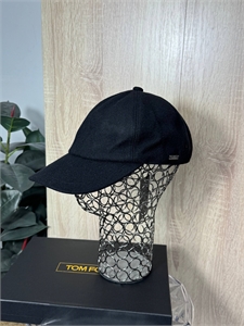 {{productViewItem.photos[photoViewList.activeNavIndex].Alt || productViewItem.photos[photoViewList.activeNavIndex].Description || 'Кепка TF'}}