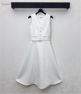 Платье CHANEL 172110