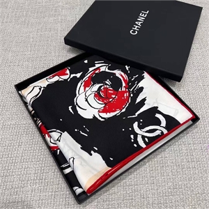 Платок CHANEL 100 % Шелк 172518