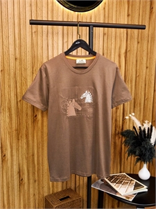 {{productViewItem.photos[photoViewList.activeNavIndex].Alt || productViewItem.photos[photoViewList.activeNavIndex].Description || 'Футболка HERMES'}}