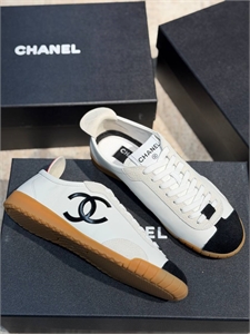 {{productViewItem.photos[photoViewList.activeNavIndex].Alt || productViewItem.photos[photoViewList.activeNavIndex].Description || 'Кеды CHANEL'}}