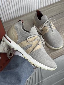 {{productViewItem.photos[photoViewList.activeNavIndex].Alt || productViewItem.photos[photoViewList.activeNavIndex].Description || 'Кроссовки LORO PIANA'}}