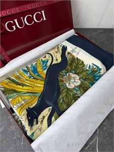 {{productViewItem.photos[photoViewList.activeNavIndex].Alt || productViewItem.photos[photoViewList.activeNavIndex].Description || 'Платок GUCCI'}}