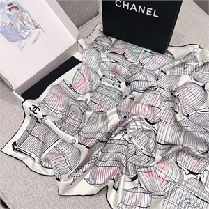 Платок CHANEL 100 % Шелк 173248