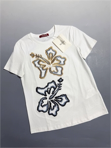 {{productViewItem.photos[photoViewList.activeNavIndex].Alt || productViewItem.photos[photoViewList.activeNavIndex].Description || 'Футболка MAX MARA'}}