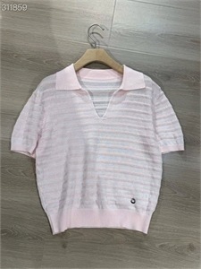 {{productViewItem.photos[photoViewList.activeNavIndex].Alt || productViewItem.photos[photoViewList.activeNavIndex].Description || 'Кофта LORO PIANA'}}