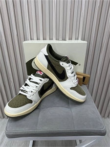 {{productViewItem.photos[photoViewList.activeNavIndex].Alt || productViewItem.photos[photoViewList.activeNavIndex].Description || 'Кеды NIKE'}}