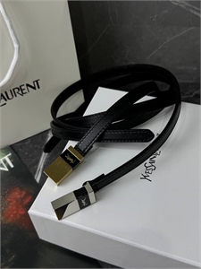 {{productViewItem.photos[photoViewList.activeNavIndex].Alt || productViewItem.photos[photoViewList.activeNavIndex].Description || 'Пояс YSL'}}