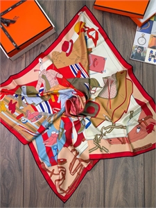 {{productViewItem.photos[photoViewList.activeNavIndex].Alt || productViewItem.photos[photoViewList.activeNavIndex].Description || 'Платок HERMES'}}